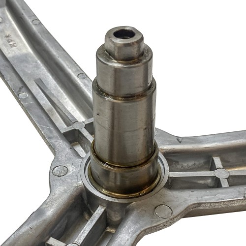 Крестовина Bosch (вал.H-80, D35, d30-25mm луч-233) -00971953, 5120004859